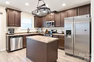 4708 McClure Rd, Charlotte, NC 28216 - Photo 5