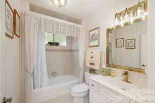 1111 Citation Cir, Hendersonville, NC 28739 - Photo 25