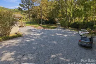 375 Lanning Mill Rd, Hendersonville, NC 28792 - Photo 7