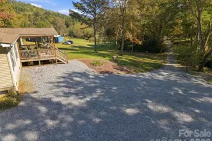375 Lanning Mill Rd, Hendersonville, NC 28792 - Photo 9