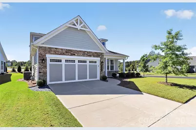 4404 Moxie Way, Charlotte, NC 28215 - Photo 3
