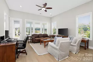 4404 Moxie Wy, Charlotte, NC 28215 - Photo 21