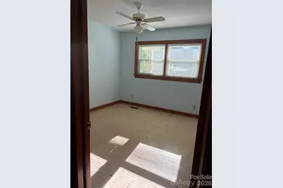 3149 Catawba Street, Claremont, NC 28610 - Photo 9