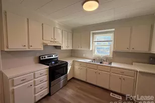113 Garrison Dr, Belmont, NC 28012 - Photo 5
