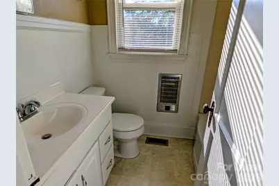 119 Ridgeway Avenue, Statesville, NC 28677 - Photo 9