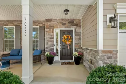 9038 Loch Glen Way, Charlotte, NC 28278 - Photo 3