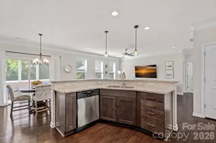 9038 Loch Glen Way, Charlotte, NC 28278 - Photo 11
