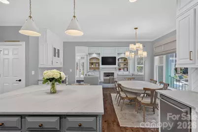 8634 Woodmere Crossing Drive, Charlotte, NC 28226 - Photo 15