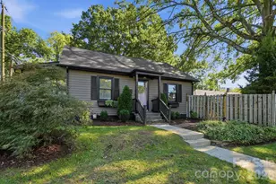 1545 Wickford Pl, Charlotte, NC 28203 - Photo 3