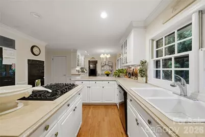 7600 Park Road, Charlotte, NC 28210 - Photo 11