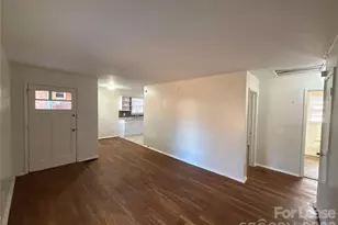 5135 Grapevine Dr, Charlotte, NC 28217 - Photo 3