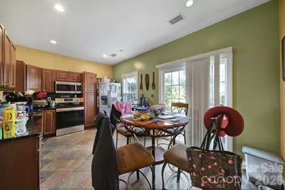 6029 Timbertop Lane, Charlotte, NC 28215 - Photo 5