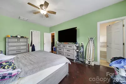 6029 Timbertop Lane, Charlotte, NC 28215 - Photo 11