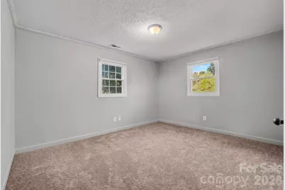306 Hubbard Street, Lincolnton, NC 28092 - Photo 23
