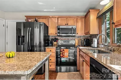 126 Garden Court, Fletcher, NC 28732 - Photo 11
