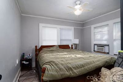 407 3rd Avenue SE, Hickory, NC 28602 - Photo 9