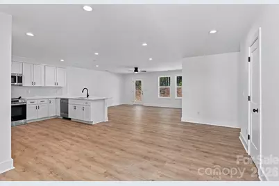 140 Four Andrews Drive, Harmony, NC 28634 - Photo 7