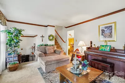 4701 Farm Pond Lane, Charlotte, NC 28212 - Photo 3