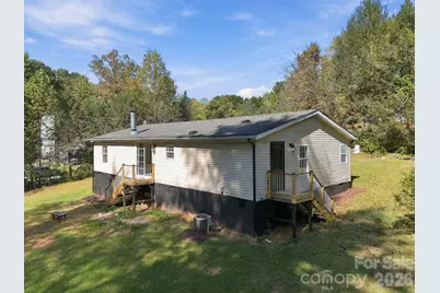 323 Dogwood Road, Candler, NC 28715 - Photo 31