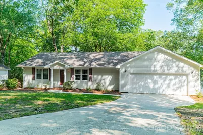 1077 E Shore Drive, Lancaster, SC 29720 - Photo 1