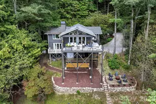 407 Crescent Moon Ln, Cashiers, NC 28717 - Photo 9