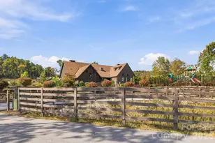 407 Crescent Moon Ln, Cashiers, NC 28717 - Photo 41