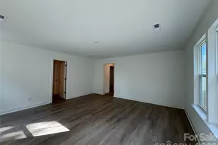 8768 Sherrills Ford Rd, Sherrills Ford, NC 28673 - Photo 35