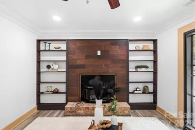 6131 Coach Hill Lane, Charlotte, NC 28212 - Photo 19