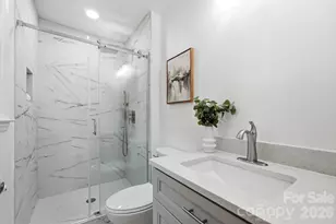 6131 Coach Hill Ln, Charlotte, NC 28212 - Photo 31