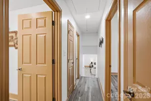 6131 Coach Hill Ln, Charlotte, NC 28212 - Photo 27