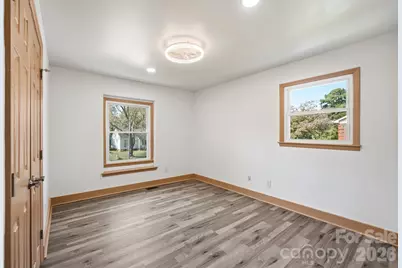 6131 Coach Hill Lane, Charlotte, NC 28212 - Photo 35