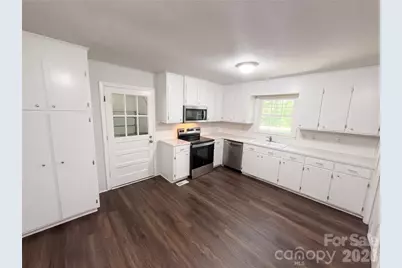 120 Smith Street, Wingate, NC 28174 - Photo 9