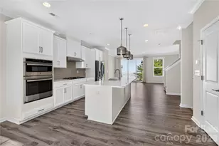 13018 Simoneaux Ln, Charlotte, NC 28277 - Photo 7