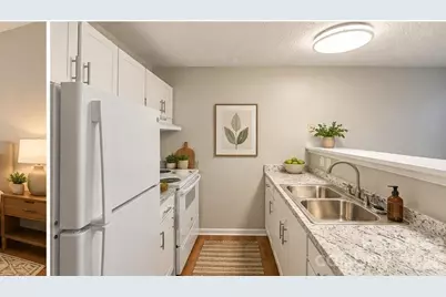 4115 Bloomdale Drive #31, Charlotte, NC 28211 - Photo 3