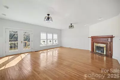 743 S College Avenue, Newton, NC 28658 - Photo 7