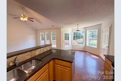 4315 Enoch Drive, Charlotte, NC 28269 - Photo 9