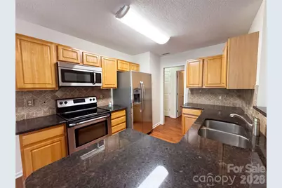 4315 Enoch Drive, Charlotte, NC 28269 - Photo 3