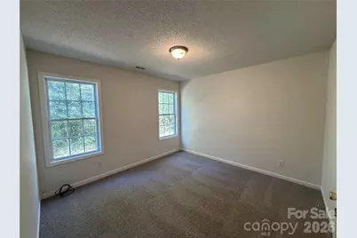 4315 Enoch Drive, Charlotte, NC 28269 - Photo 13