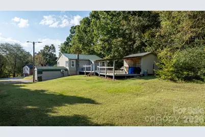 617 Hawthorne Street, Hudson, NC 28638 - Photo 29