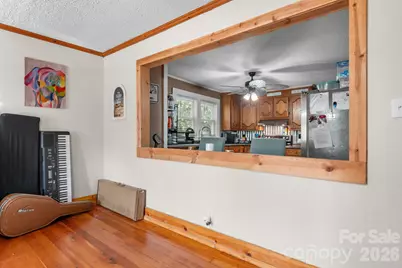 617 Hawthorne Street, Hudson, NC 28638 - Photo 11