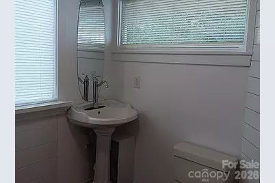 4831 Sulphur Springs Road NE, Hickory, NC 28601 - Photo 27