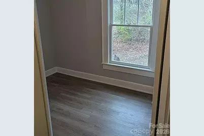 4831 Sulphur Springs Road NE, Hickory, NC 28601 - Photo 17