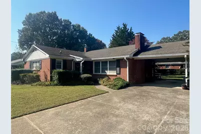 1400 Capri Road, Winston Salem, NC 27103 - Photo 1