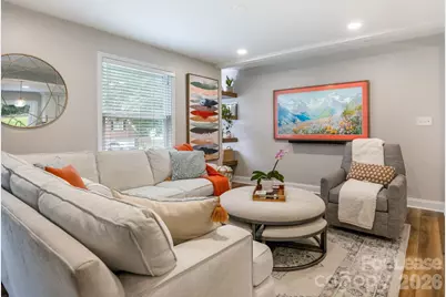 6801 Rollingridge Drive, Charlotte, NC 28211 - Photo 5