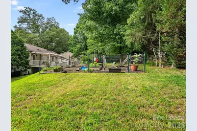 6801 Rollingridge Drive, Charlotte, NC 28211 - Photo 31