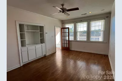308 N Green Street Street #5, Morganton, NC 28655 - Photo 3
