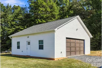 40040 Old Salisbury Road, New London, NC 28127 - Photo 39
