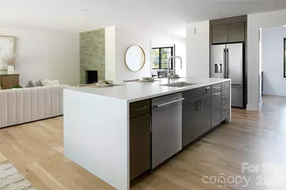 511 Boyce Road, Charlotte, NC 28211 - Photo 9