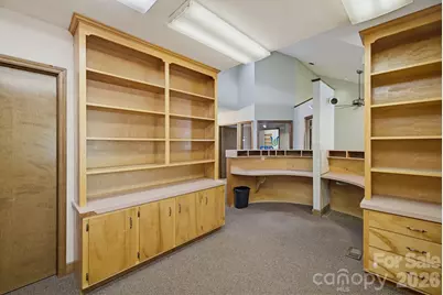 114 S Park Terrace, Eden, NC 27288 - Photo 23
