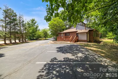 114 S Park Terrace, Eden, NC 27288 - Photo 9